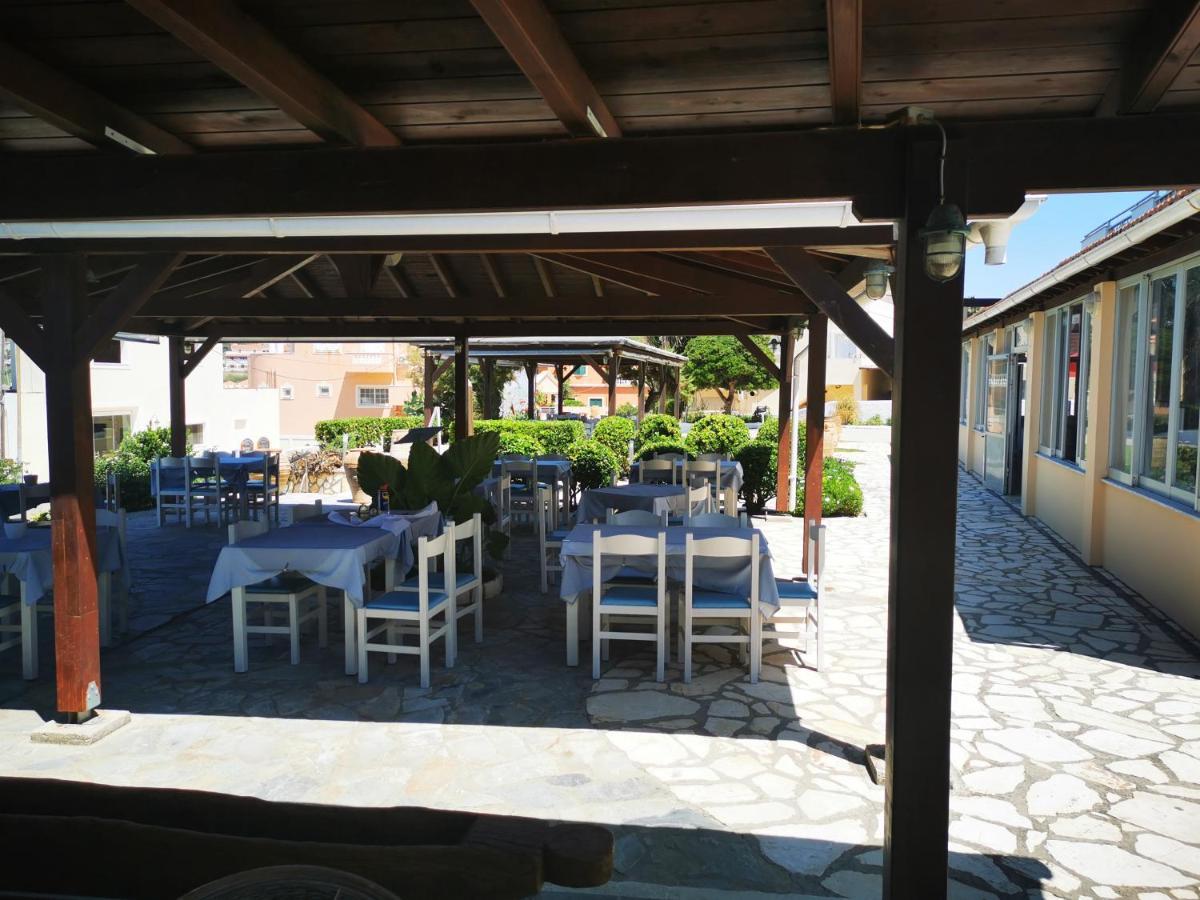 Nafsika Hotel Agios Stefanos Avliotes  Exterior photo